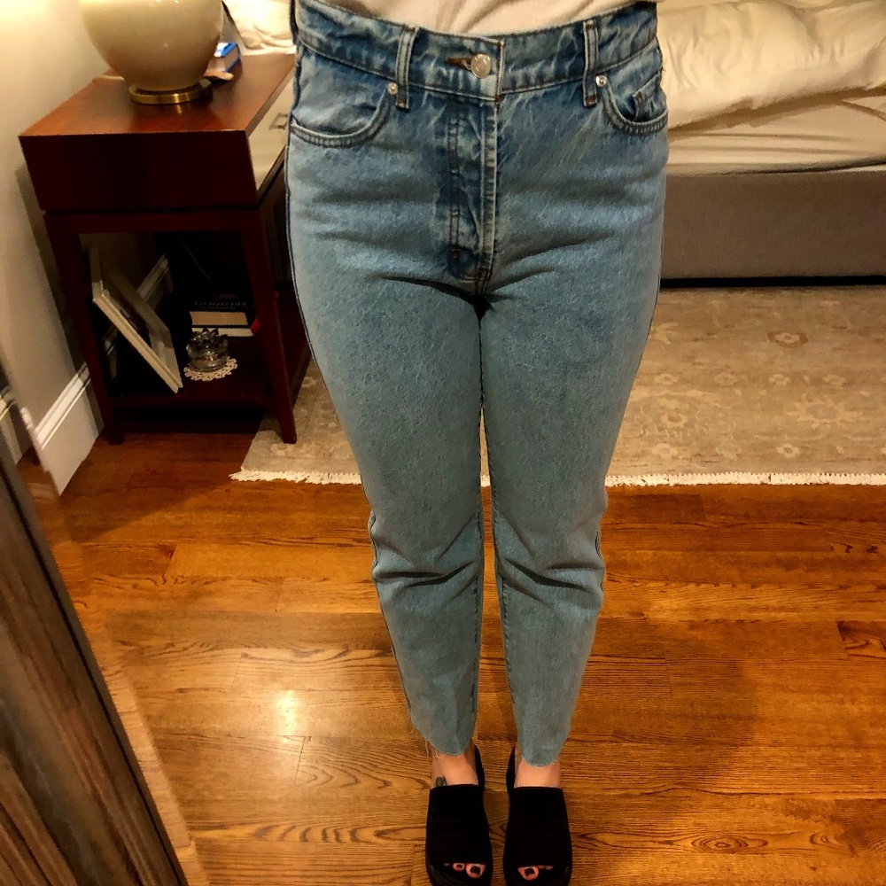 Light Wash Boyfriend Jeans